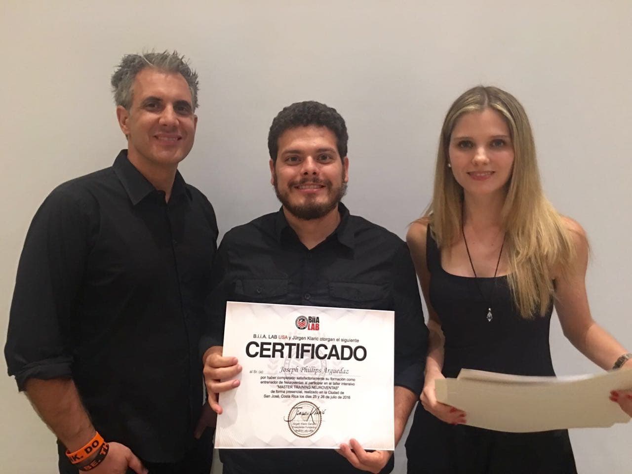 Master Joe Phillips receiving the Master Training Neurosales certificate with Jürgen Klarić, BiiA Lab USA, San José, Costa Rica, July 2016